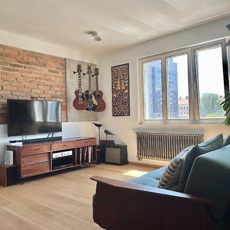 Apartment With A Musical Soul - Leopoldstadt Vienna Luaran gambar