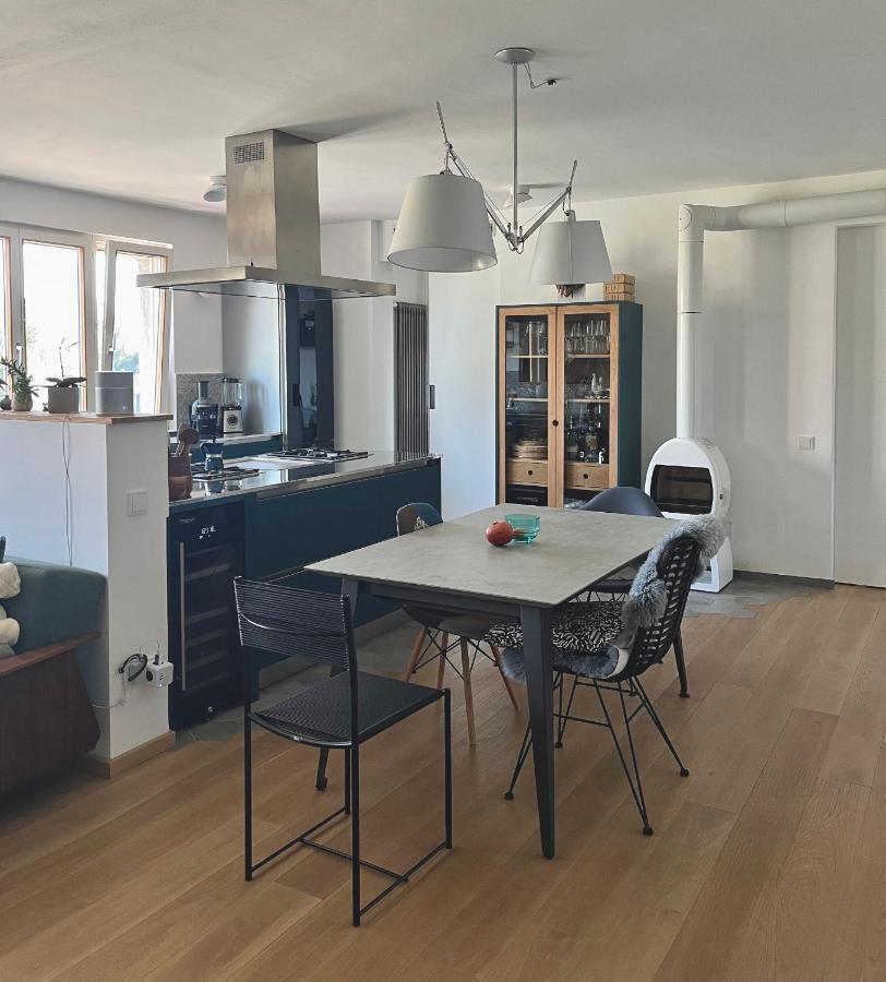 Apartment With A Musical Soul - Leopoldstadt Vienna Luaran gambar